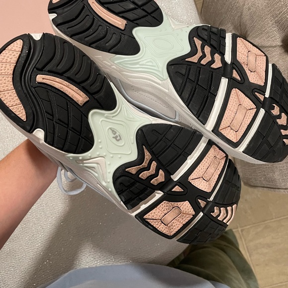 Vionic 23Walk Running Shoes Gray Blue Size 10 - Picture 4 of 5